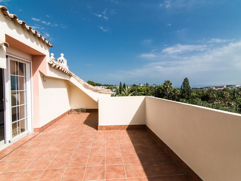 River Garden Spacious Penthouse Apartment Marbella Exterior photo